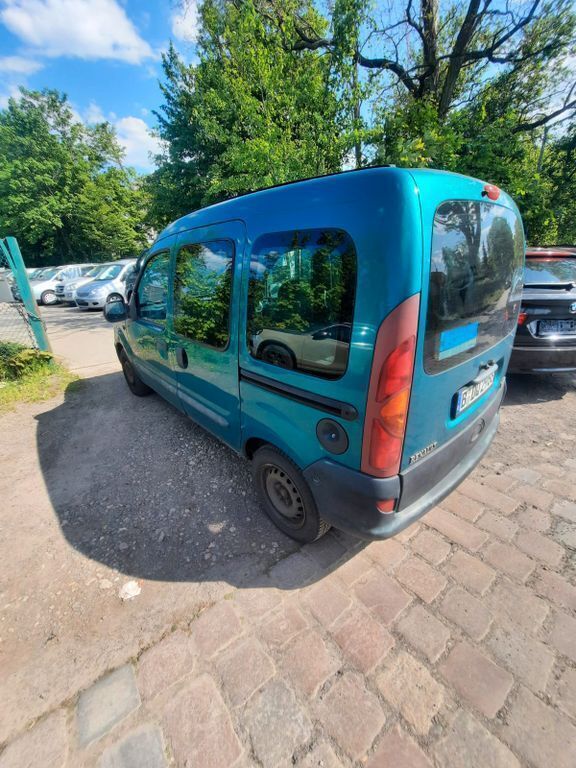 Second-hand Renault Kangoo Basis 58 CP (42 kW) 2000 Verde Monovolum
