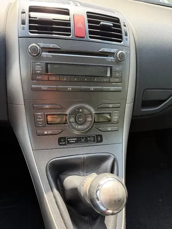 Gebraucht Toyota Auris Sol 97 PS (71 kW) 2007 Blau Kleinwagen