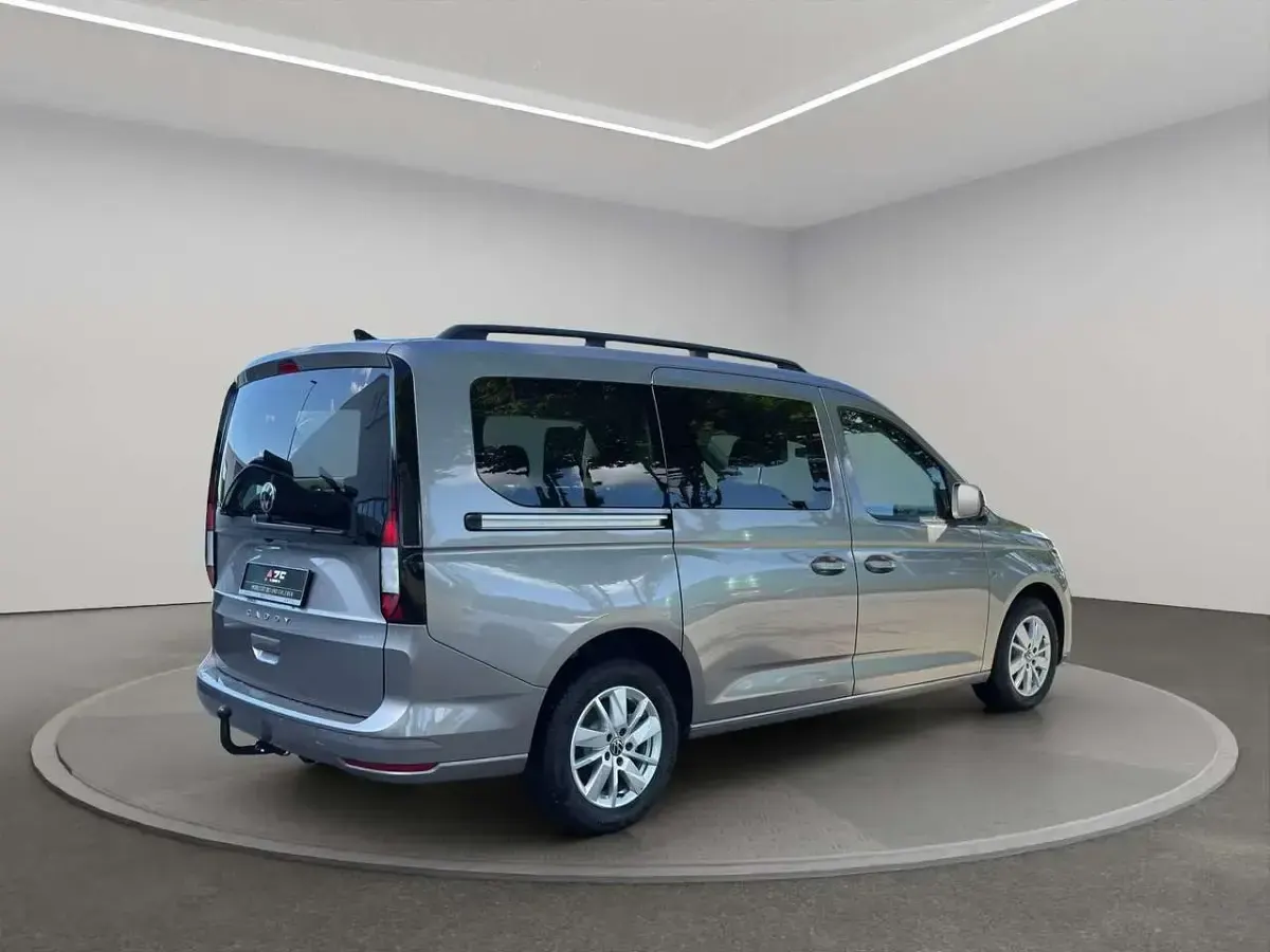 Neu VW Caddy Life 122 PS (89 kW) 2026 Mojave beige metallic Van / Kleinbus