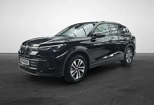 Neu VW Tiguan 150 PS (110 kW) 2026 Nightshade blue metallic SUV