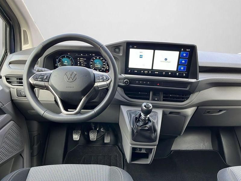 Gebraucht VW Caravelle 150 PS (110 kW) 2025 Dark indigo blue Van / Kleinbus