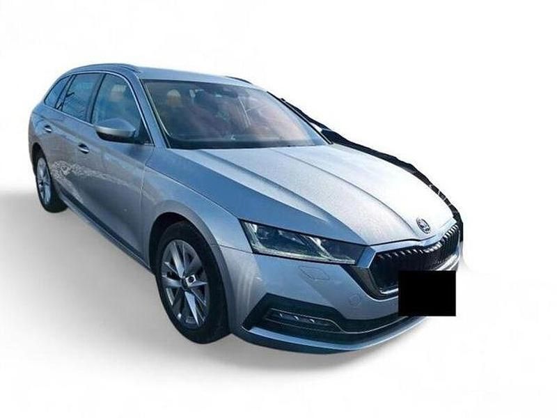 Gebraucht Skoda Octavia Style 150 PS (110 kW) 2020 Brilliantsilber metallic Kombi