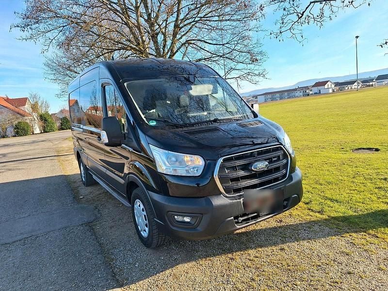 Gebraucht Ford Transit 131 PS (96 kW) 2021 Schwarz Van / Kleinbus