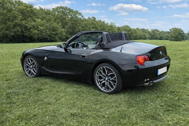 Gebraucht BMW Z4 Sport Line 192 PS (141 kW) 2003 Schwarz Cabrio