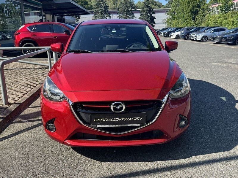 Gebraucht Mazda 2 90 PS (66 kW) 2015 Rot