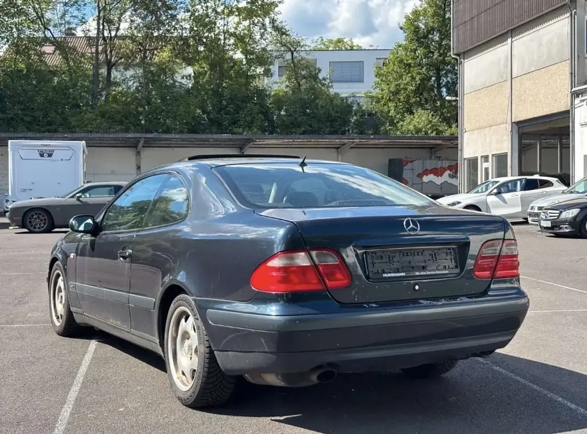 Gebraucht Mercedes CLK230 193 PS (141 kW) 1999 Coupé
