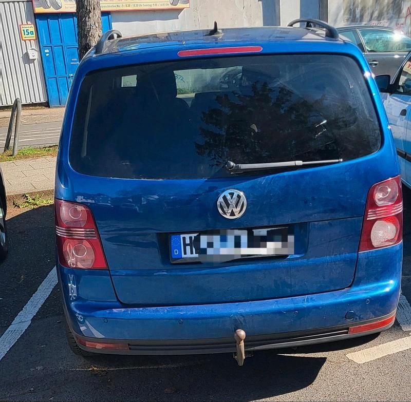 Gebraucht VW Touran 105 PS (77 kW) 2007 Blau Van / Kleinbus