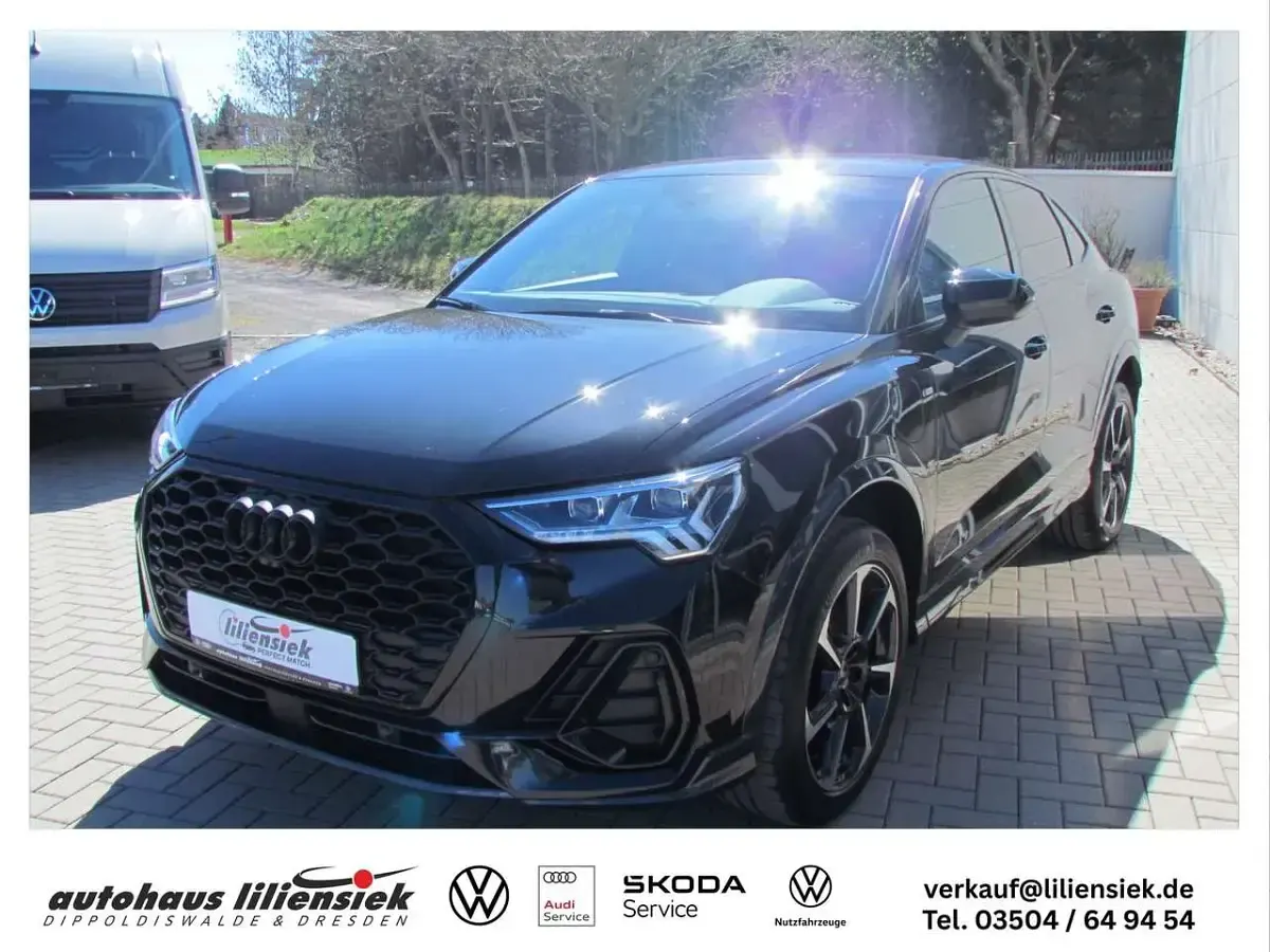 Gebraucht Audi Q3 Sportback S-Line 245 PS (180 kW) 2023 Mythosschwarz metallic SUV