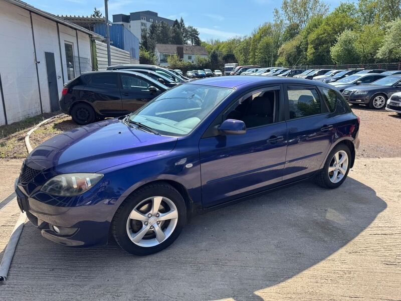 Blau Gebraucht 2004 Mazda 3 Comfort Limousine | 899 € (Superpreis) - Bild 1/4