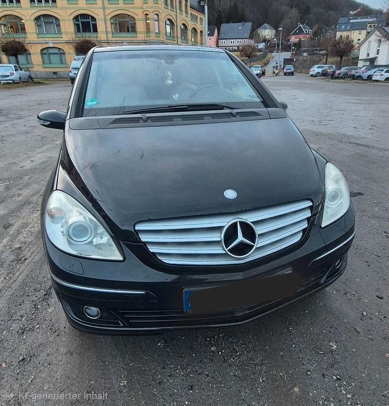 Gebraucht Mercedes B200 193 PS (141 kW) 2005 Schwarz Van / Kleinbus