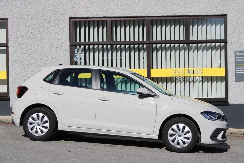 Gebraucht VW Polo Life 95 PS (69 kW) 2022 Grau Kleinwagen