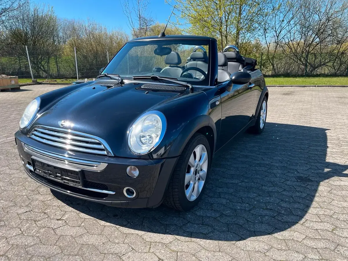 Usata Mini Cooper Cabriolet 90 CV (66 kW) 2007 Nero Cabrio