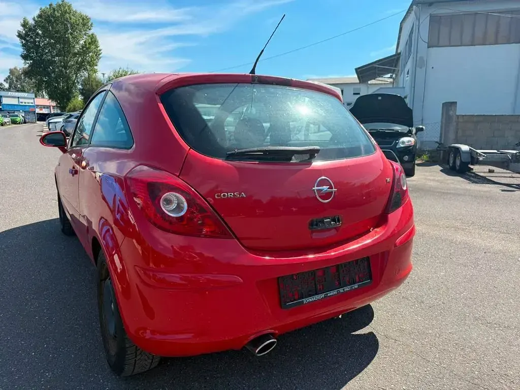 Gebraucht Opel Corsa Sport 90 PS (66 kW) 2007 Rot Kleinwagen