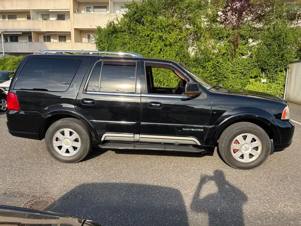 Gebraucht Lincoln Navigator 305 PS (224 kW) 2003 Schwarz SUV