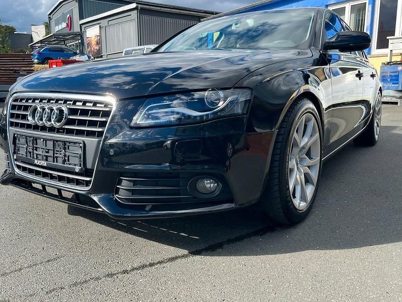 Schwarz Gebraucht 2010 Audi A4 Limousine | 8.950 € (Fairer Preis) - Bild 1/4