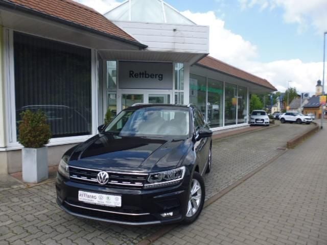 Schwarz Gebraucht 2017 VW Tiguan Highline SUV | 23.450 € (Superpreis) - Bild 1/4