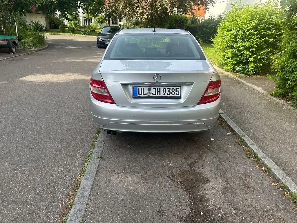 Gebraucht Mercedes C180 Classic 156 PS (114 kW) 2008 Silber Limousine