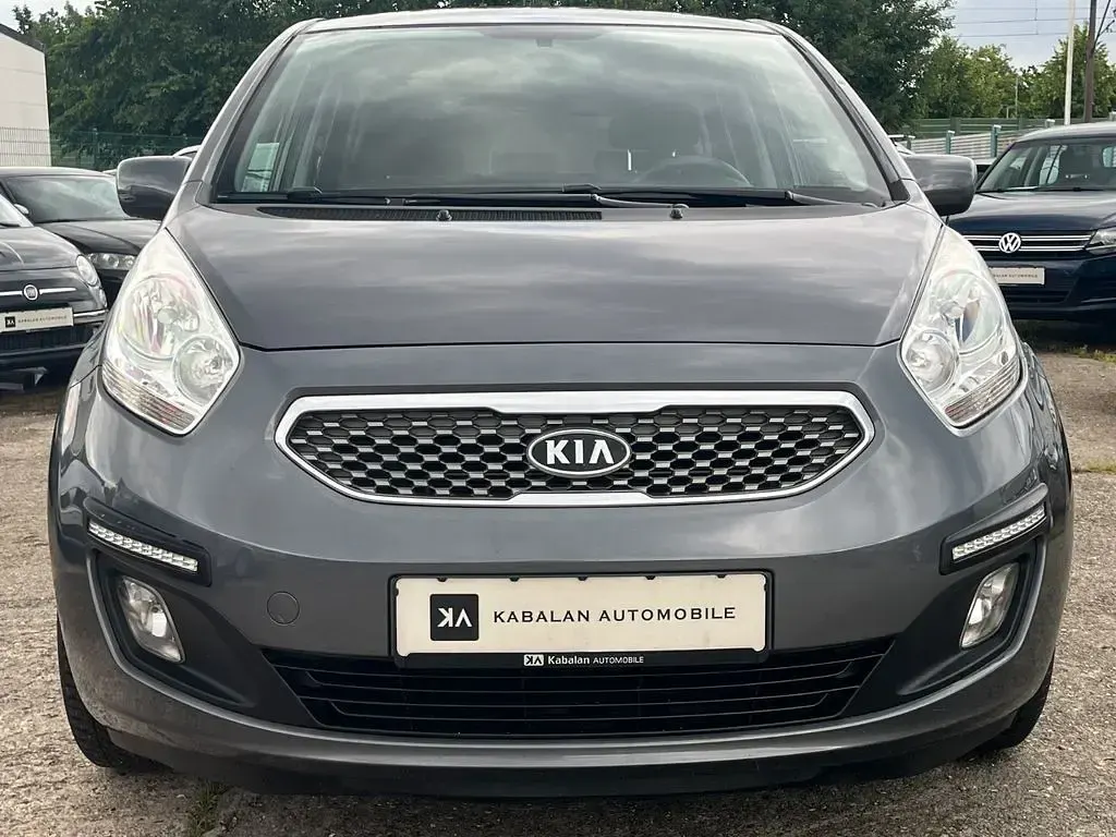 Gebraucht Kia Venga Vision 90 PS (66 kW) 2011 Grau Kleinwagen