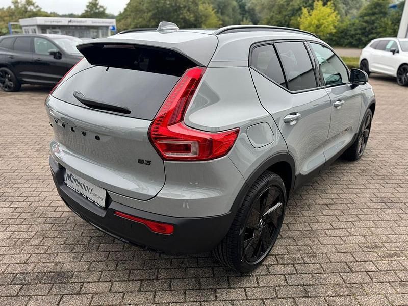 Gebraucht Volvo XC40 Plus 163 PS (119 kW) 2025 Grau SUV