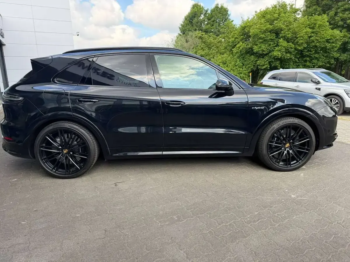 Gebraucht Porsche Cayenne 680 PS (500 kW) 2021 Tiefschwarz SUV