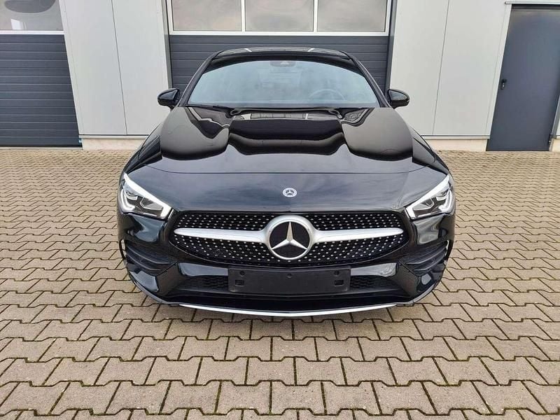Gebraucht Mercedes CLA200 AMG 163 PS (119 kW) 2021 Kosmosschwarz Kombi