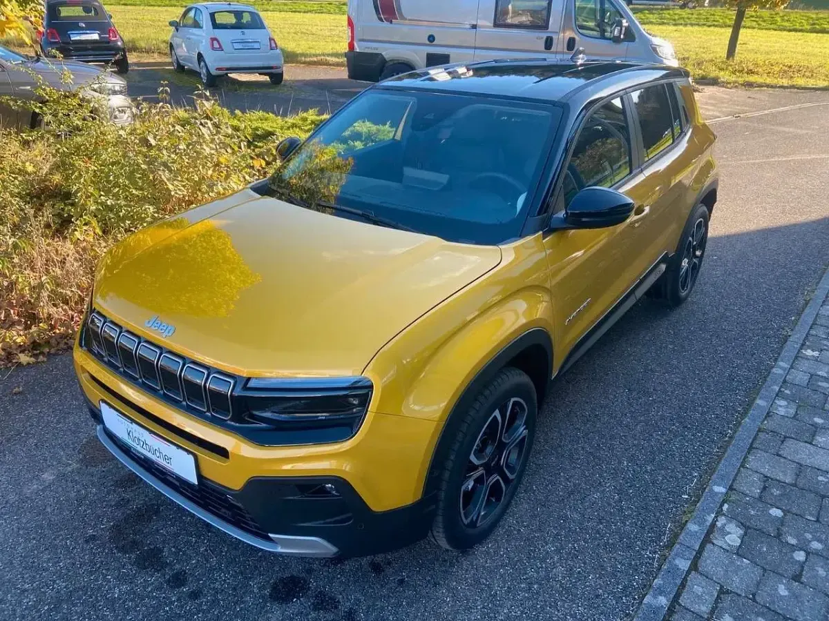 Occasion Jeep Avenger Summit 101 ch (74 kW) 2024 Jaune SUV