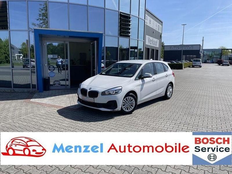 Gebraucht BMW 218 Active Tourer Advantage 140 PS (102 kW) 2020 Weiß Van / Kleinbus