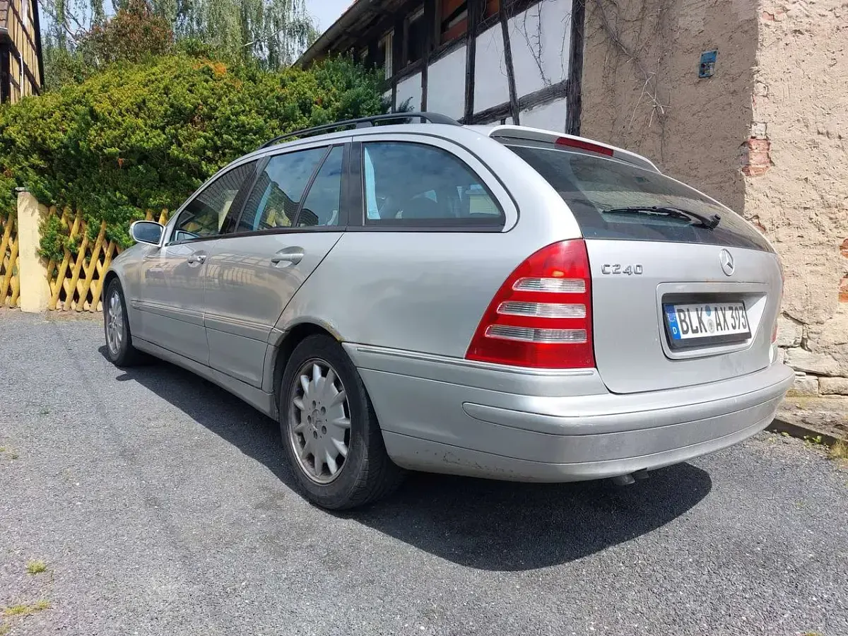 Gebraucht Mercedes C240 Avantgarde 170 PS (125 kW) 2003 Silber Kombi