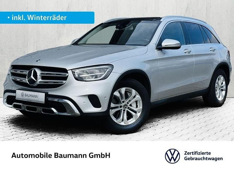 Iridiumsilber Gebraucht 2020 Mercedes GLC220 SUV | 30.450 € (Guter Preis) - Bild 1/4