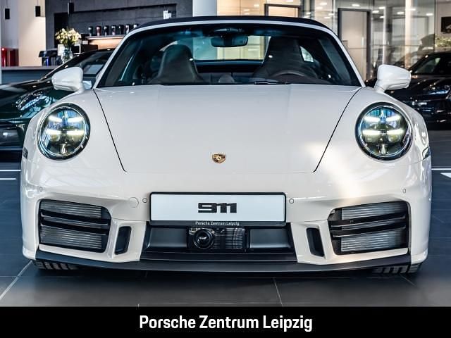 Neu Porsche 992 480 PS (353 kW) 2025 Beige Coupé