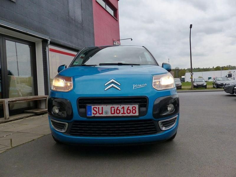 Blau Gebraucht 2010 Citroën C3 Picasso Tendance Van / Kleinbus | 1.100 € (Fairer Preis) - Bild 1/4