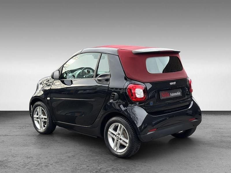 Gebraucht Smart ForTwo Electric Drive 60 kW (82 PS) 2021 Schwarz Cabrio