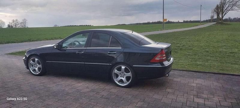Gebraucht Mercedes C280 Elegance 231 PS (169 kW) 2005 Blau Limousine