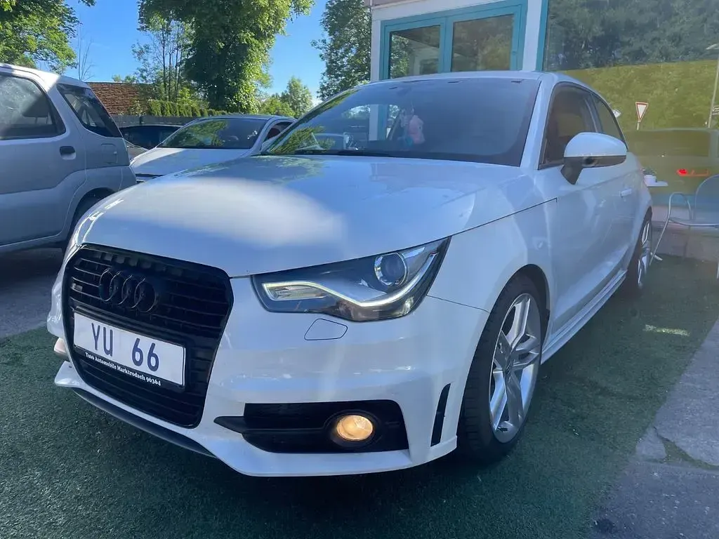 Gebraucht Audi A1 Exclusive 122 PS (89 kW) 2013 Weiß Kleinwagen