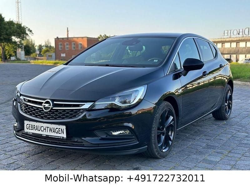 Schwarz Gebraucht 2018 Opel Astra Dynamic Limousine | 8.290 € (Guter Preis) - Bild 1/4
