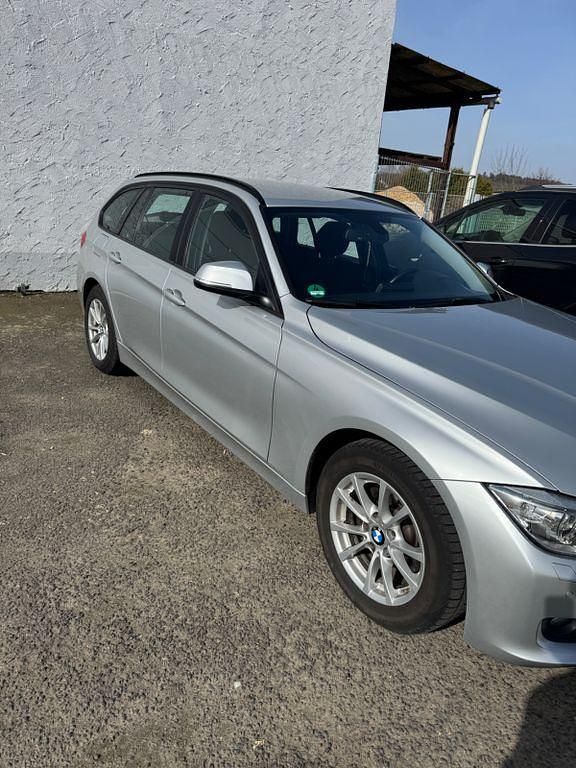 Gebraucht BMW 316 116 PS (85 kW) 2013 Silber Kombi