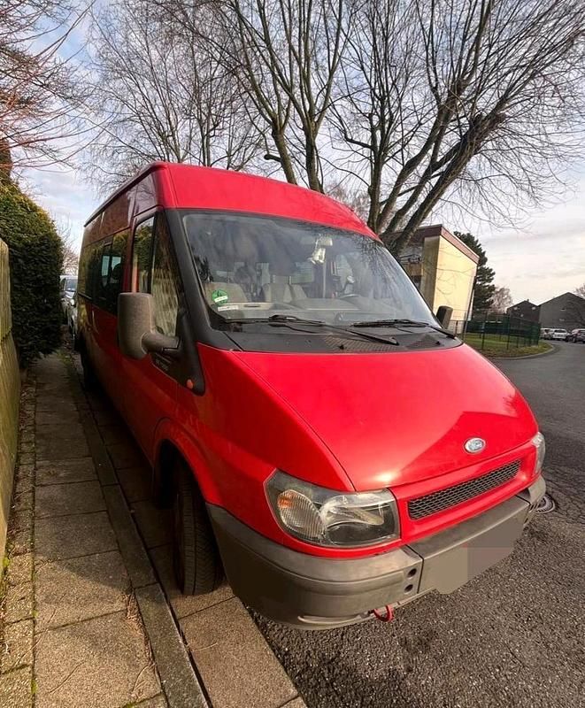 Używany Ford Transit 125 KM (91 kW) 2004 Czerwony Minivan