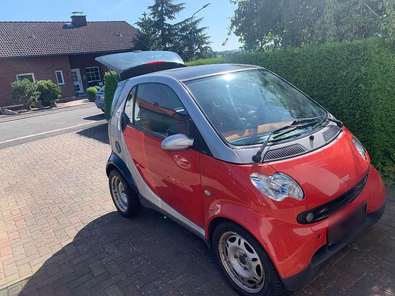 Rot Gebraucht 2002 Smart ForTwo Coupé Passion Coupé | 1.999 € (Fairer Preis) - Bild 1/4