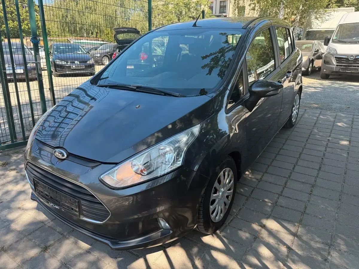 Gebraucht Ford B-MAX Trend 105 PS (77 kW) 2016 Schwarz Van / Kleinbus