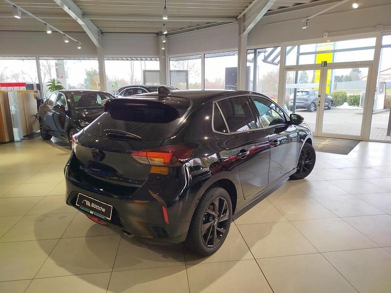 Gebraucht Opel Corsa 101 PS (74 kW) 2025 Lackierung schwarz perla nera/typ aussenverkleidung metalliclackierung Kleinwagen