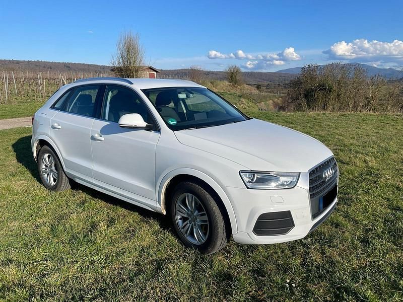 Gebraucht Audi Q3 150 PS (110 kW) 2016 Weiß SUV