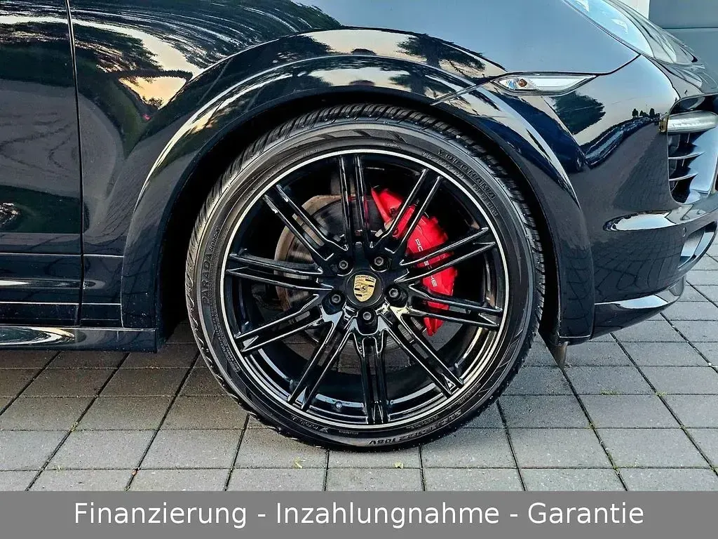 Gebraucht Porsche Cayenne GTS 420 PS (308 kW) 2012 Schwarz SUV