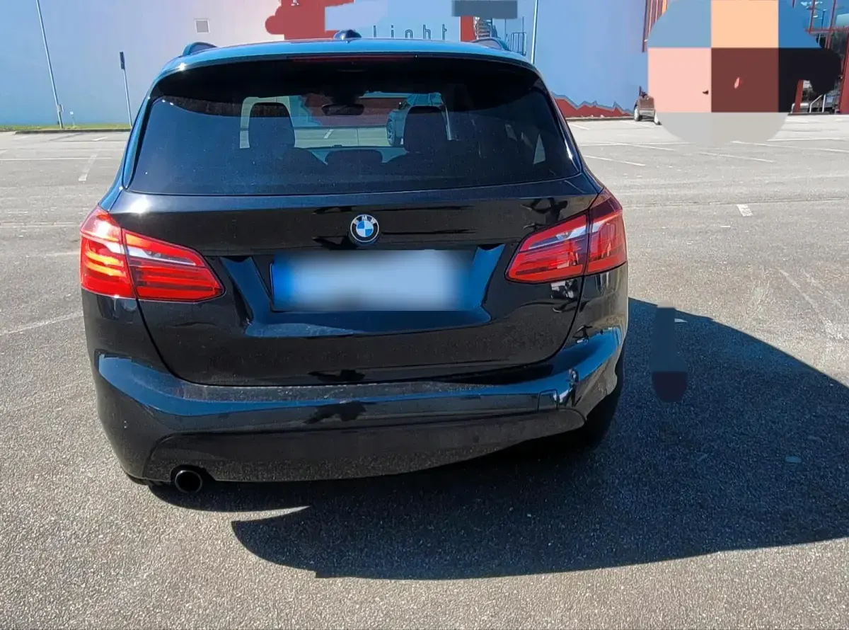 Gebraucht BMW 218 Active Tourer 150 PS (110 kW) 2016 Schwarz Van / Kleinbus