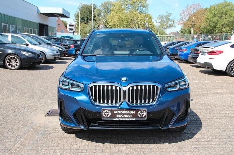 Phytonicblau Gebraucht 2022 BMW X3 M Sport SUV | 48.900 € (Fairer Preis) - Bild 1/4