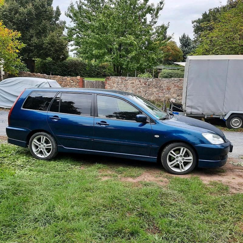Blau Gebraucht 2008 Mitsubishi Lancer Kombi | 999 € - Bild 1/4