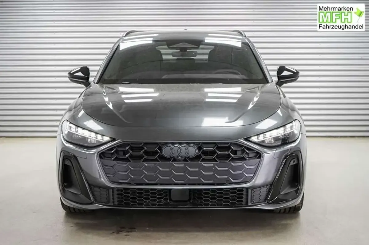 Neu Audi A5 S-Line 204 PS (150 kW) 2026 Daytonagrau metallic (6y) Kombi