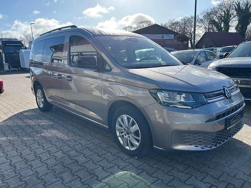 Gebraucht VW Caddy Maxi Life 122 PS (89 kW) 2024 Mojavebeige Van / Kleinbus