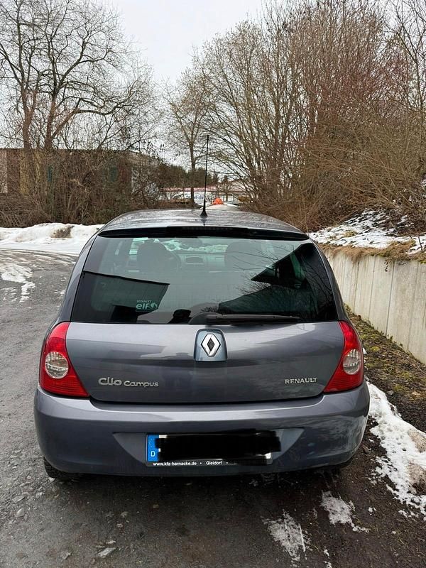 Gebraucht Renault Clio II 75 PS (55 kW) 2006 Grau Kleinwagen