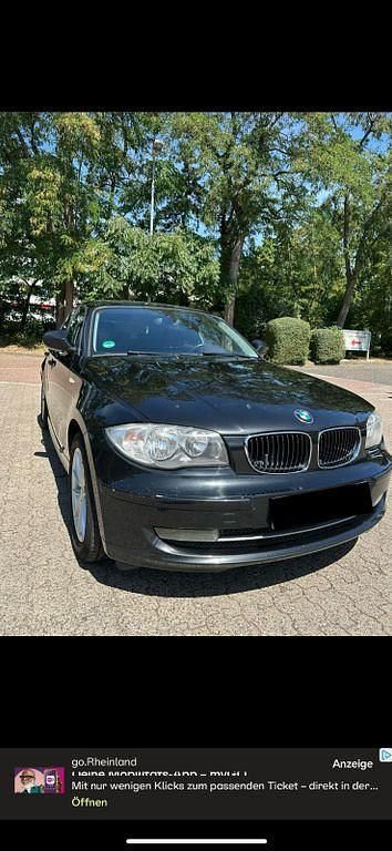 Schwarz Gebraucht 2011 BMW 116 Kleinwagen | 2.390 € (Superpreis) - Bild 1/4