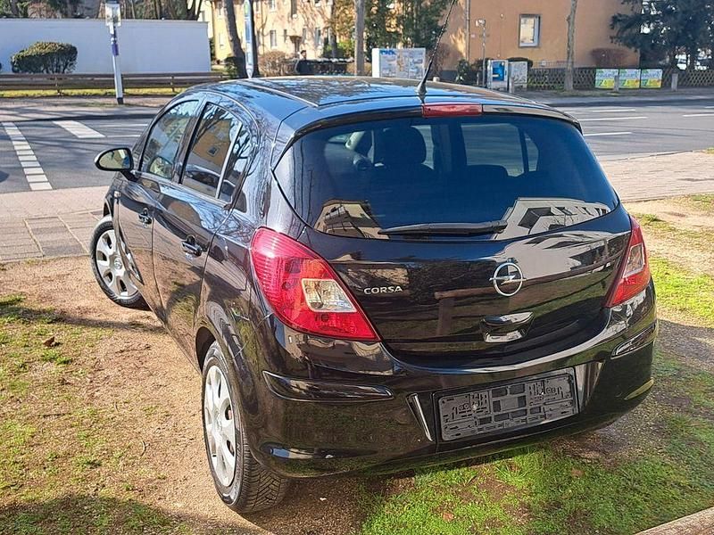 Gebraucht Opel Corsa Edition 87 PS (63 kW) 2010 Kleinwagen